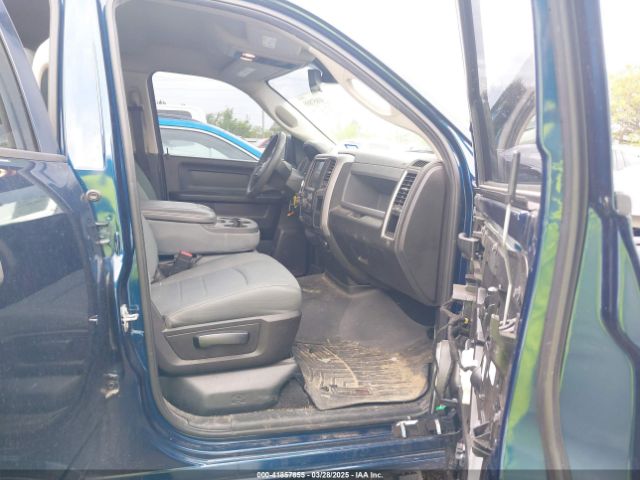 1C6RR6FG9KS702014 RAM 1500 Classic Tradesman  4x2 6'4 Box
