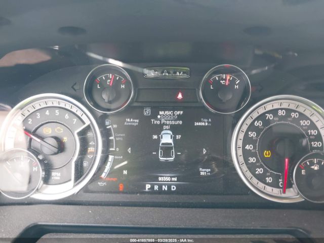 1C6RR6FG9KS702014 RAM 1500 Classic Tradesman  4x2 6'4 Box