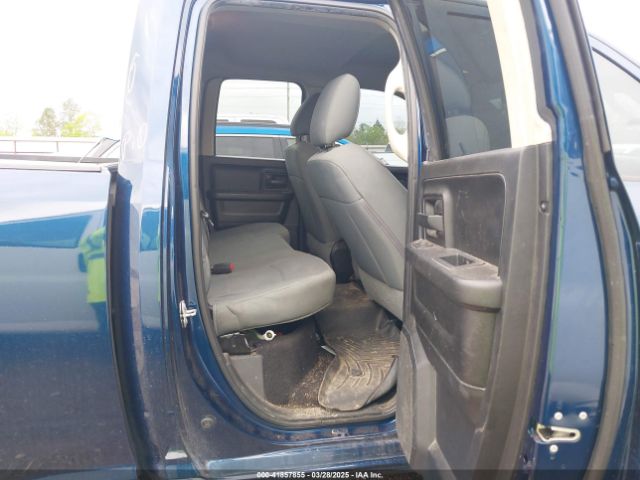1C6RR6FG9KS702014 RAM 1500 Classic Tradesman  4x2 6'4 Box