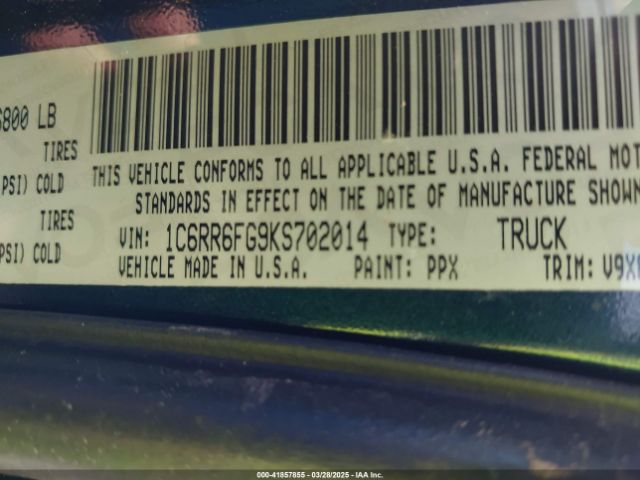 1C6RR6FG9KS702014 RAM 1500 Classic Tradesman  4x2 6'4 Box