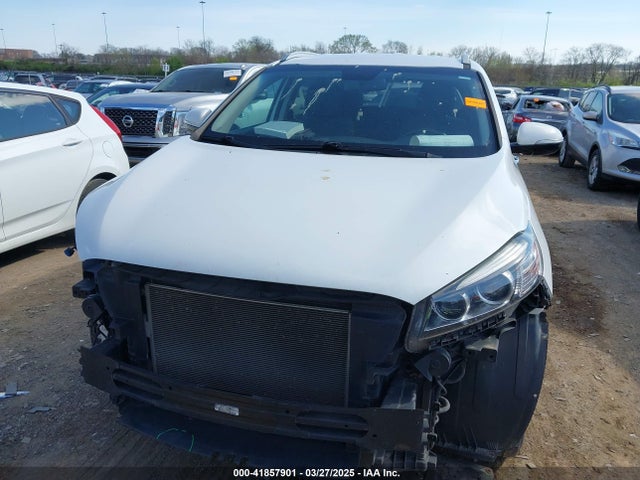 5XYPG4A32GG121479 KIA Sorento 2.4l Lx