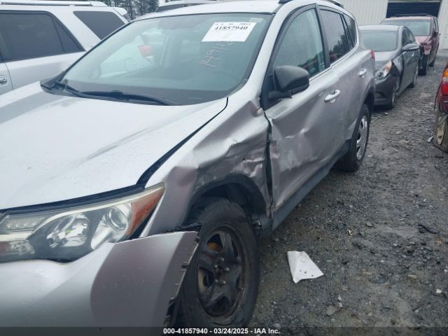 2T3ZFREV6FW149161 Toyota RAV4 LE