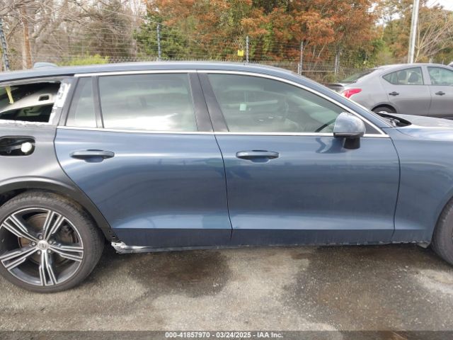 YV1A22SL7K2325537 Volvo V60 T6 Inscription