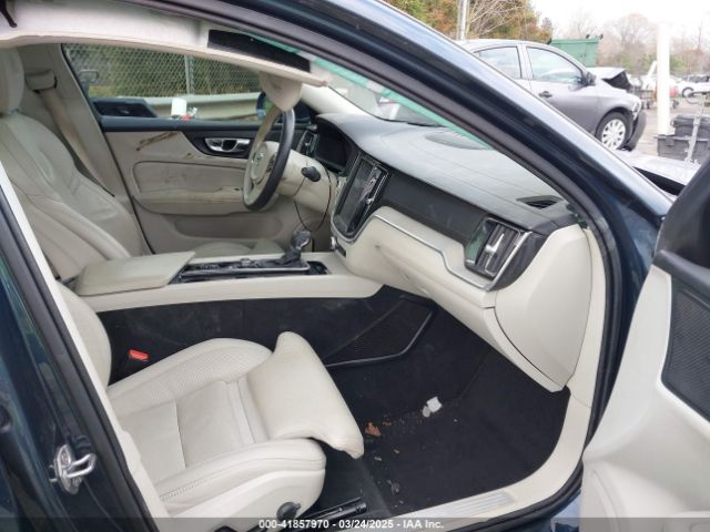 YV1A22SL7K2325537 Volvo V60 T6 Inscription
