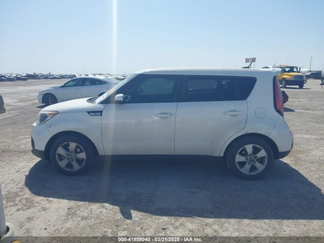 KNDJN2A25J7604458 KIA Soul