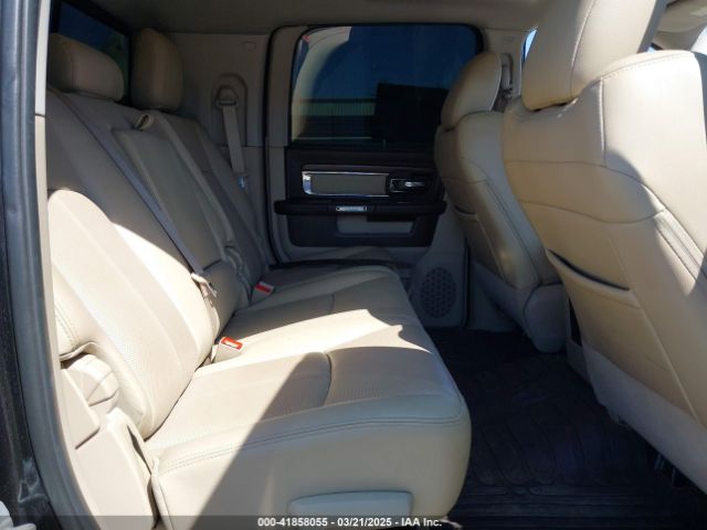 3C6UR5NL5JG315081 RAM 2500 Laramie  4x4 6'4 Box