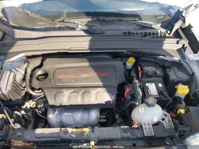 ZACCJBCBXHPG50494 Jeep Renegade Trailhawk 4x4