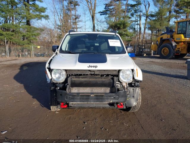 ZACCJBCBXHPG50494 Jeep Renegade Trailhawk 4x4