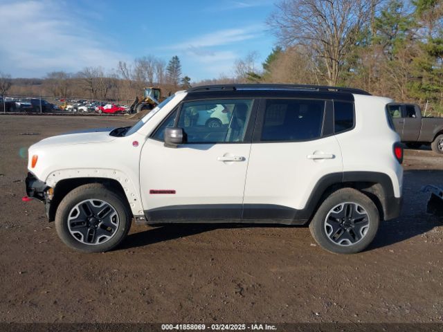 ZACCJBCBXHPG50494 Jeep Renegade Trailhawk 4x4