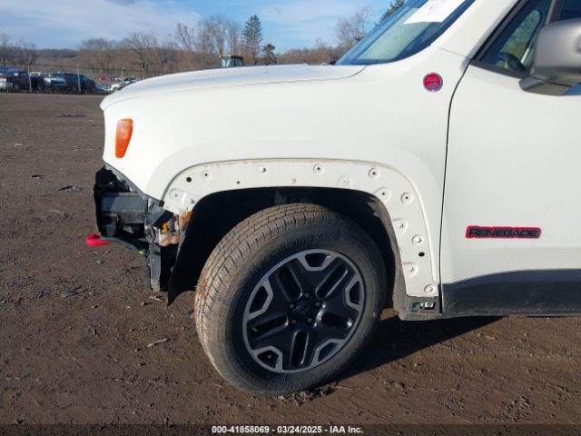 ZACCJBCBXHPG50494 Jeep Renegade Trailhawk 4x4