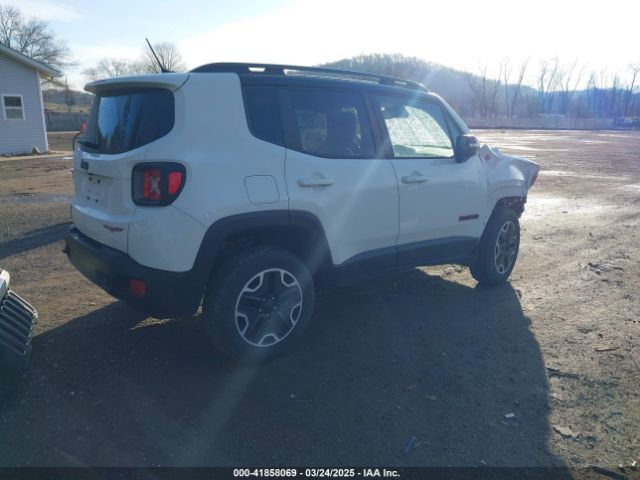 ZACCJBCBXHPG50494 Jeep Renegade Trailhawk 4x4
