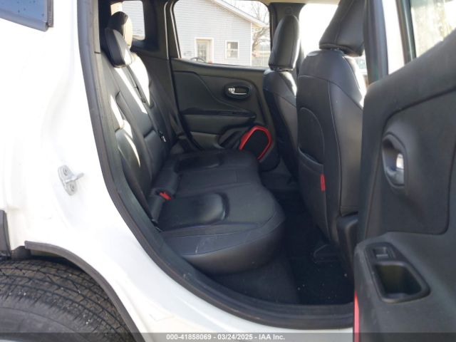ZACCJBCBXHPG50494 Jeep Renegade Trailhawk 4x4