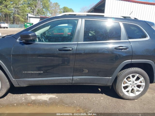 1C4PJMCB4FW655073 Jeep Cherokee Latitude