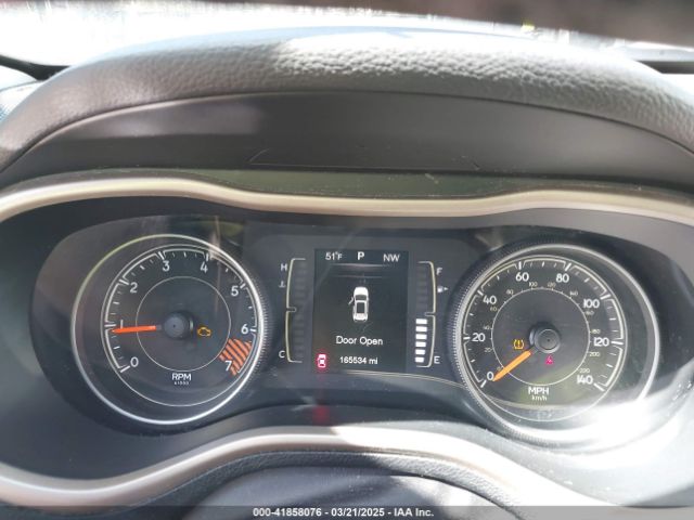 1C4PJMCB4FW655073 Jeep Cherokee Latitude