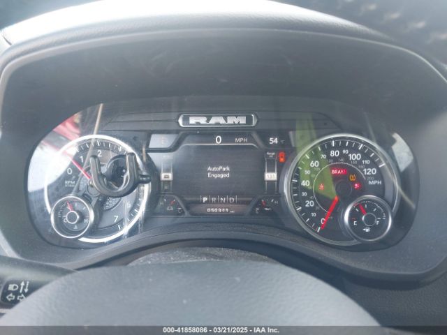 1C6RRFFG0NN410013 RAM 1500 Big Horn  4x4 5'7 Box