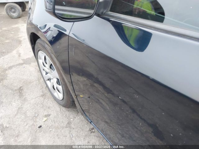 5YFBURHE3KP924992 Toyota COROLLA LE