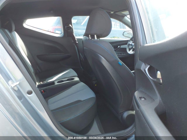 Hyundai Veloster 2.0 2019 KMHTG6AF8KU010975 Image 8