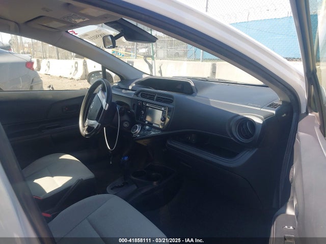 JTDKDTB39H1593305 Toyota 1nz-fxe+1lm