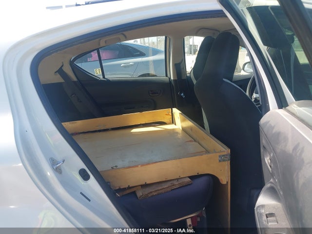 JTDKDTB39H1593305 Toyota 1nz-fxe+1lm