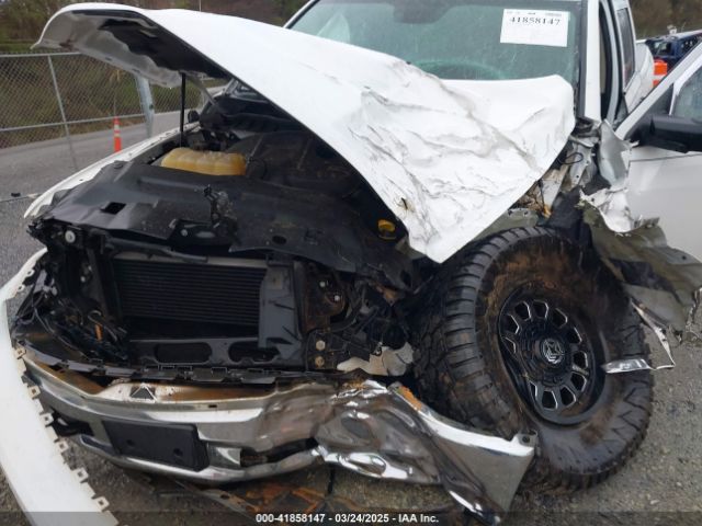 1C6RR7KM0GS339496 RAM 1500 Tradesman