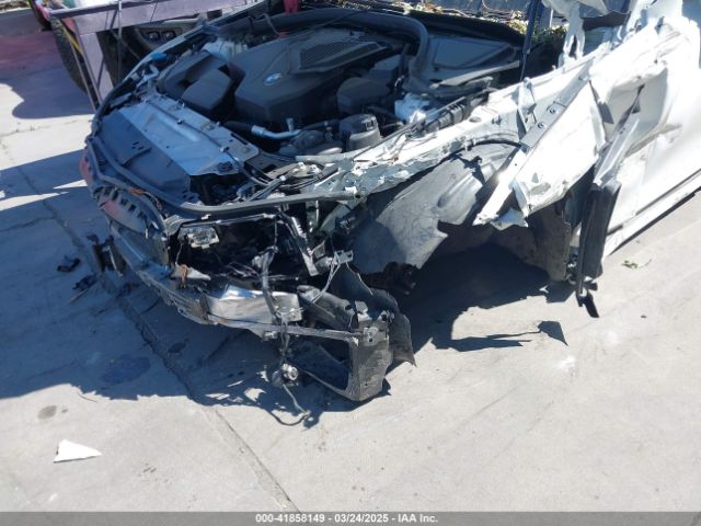 3MW5R1J01M8B82073 BMW 330I