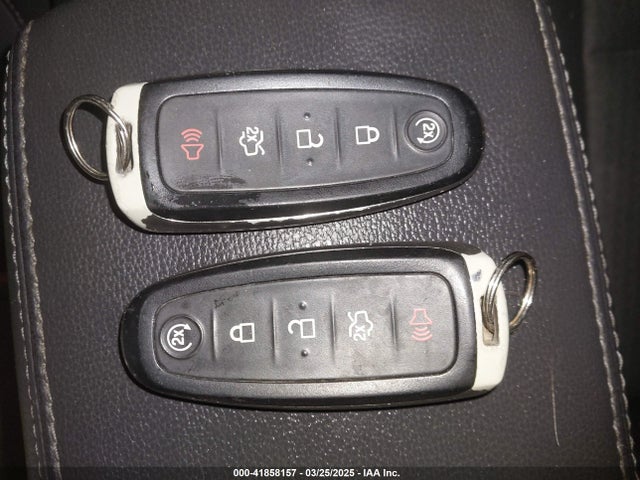 1FMCU9GD4KUA83731 Ford ESCAPE SE