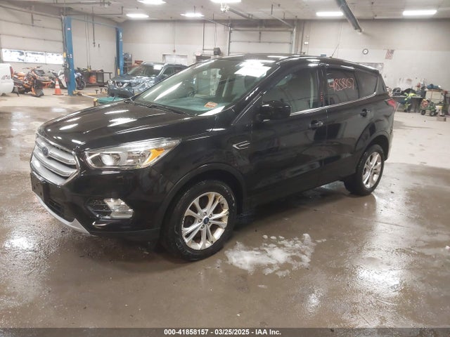 1FMCU9GD4KUA83731 Ford ESCAPE SE