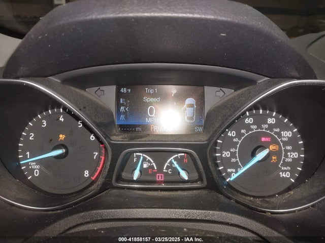 1FMCU9GD4KUA83731 Ford ESCAPE SE
