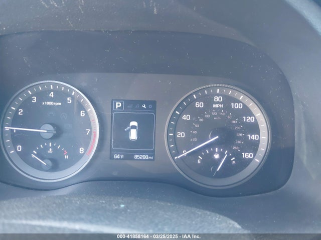 KM8J23A41HU535520 Hyundai TUCSON SE