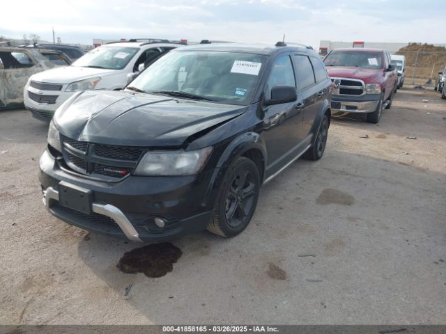 3C4PDCGB1KT701566 Dodge Journey Crossroad