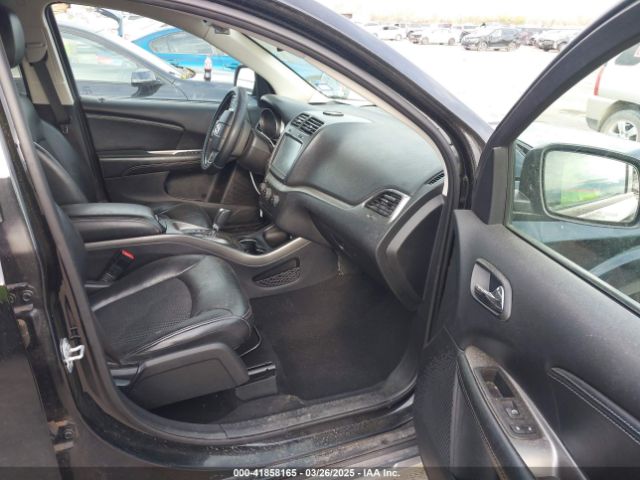 3C4PDCGB1KT701566 Dodge Journey Crossroad