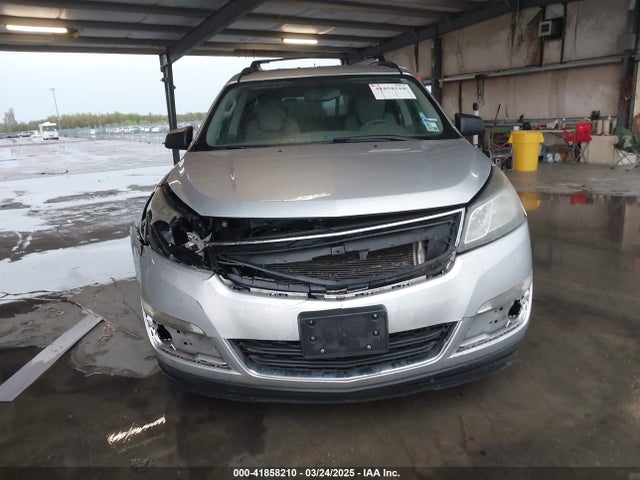1GNKRFED3EJ169760 Chevrolet Traverse Ls