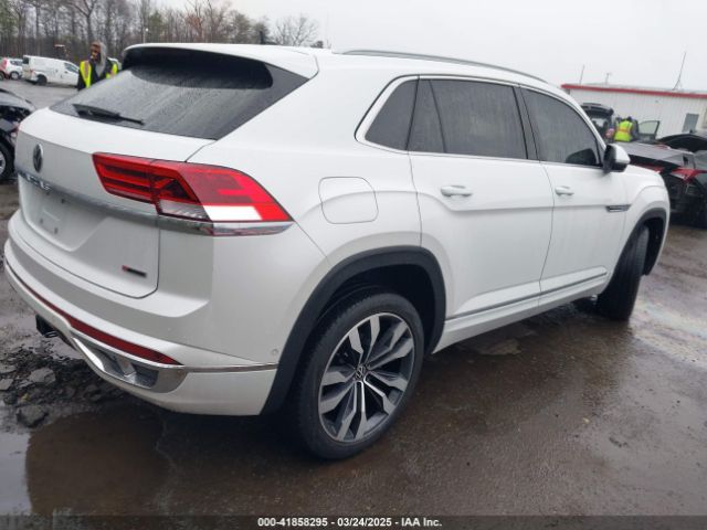 2022 VOLKSWAGEN ATLAS CROSS SPORT 1V2FE2CA7NC206920 Photo 3