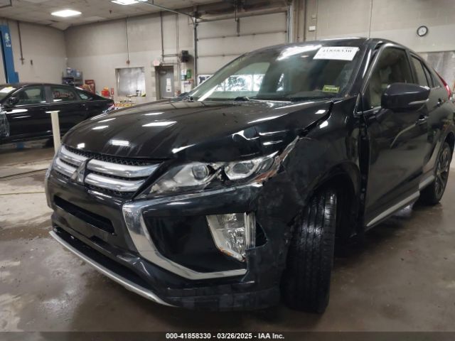 JA4AT5AA9JZ038799 Mitsubishi Eclipse Cross Se