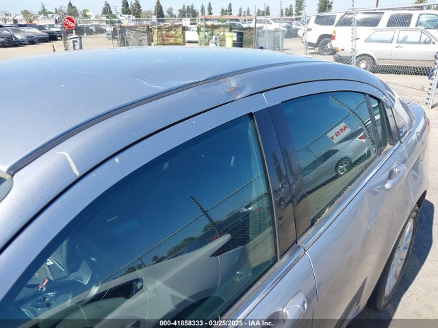 1C3CCBAB3EN231263 Chrysler 200 LX