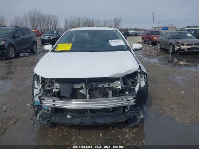 5YFEPMAE7MP185968 Toyota COROLLA LE