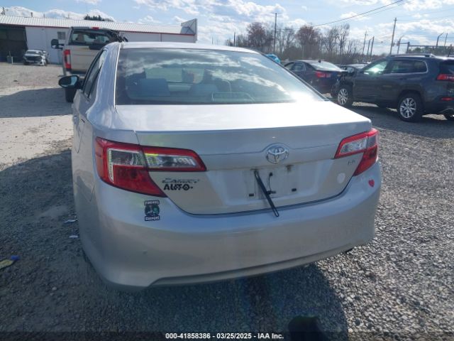 4T1BF1FK3EU301041 Toyota CAMRY LE