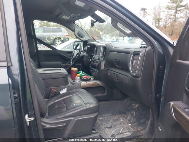 1GCPYFEDXKZ400023 Chevrolet Silverado 1500 Lt Trail Boss