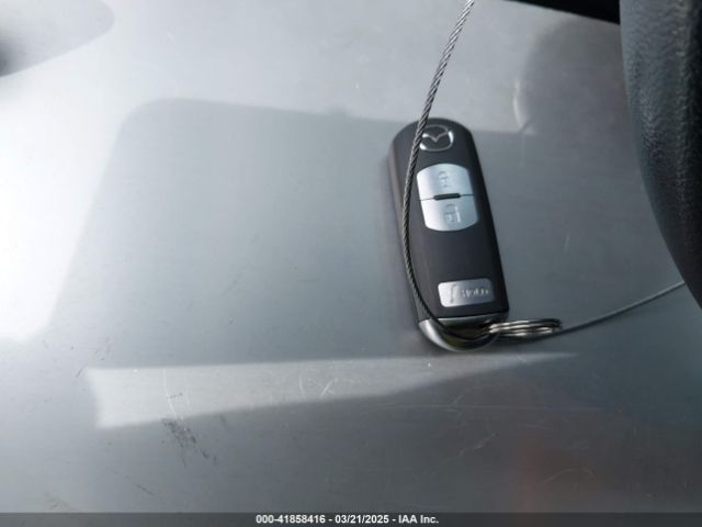 JM1DKBB75G0114507 Mazda Cx-3 Sport