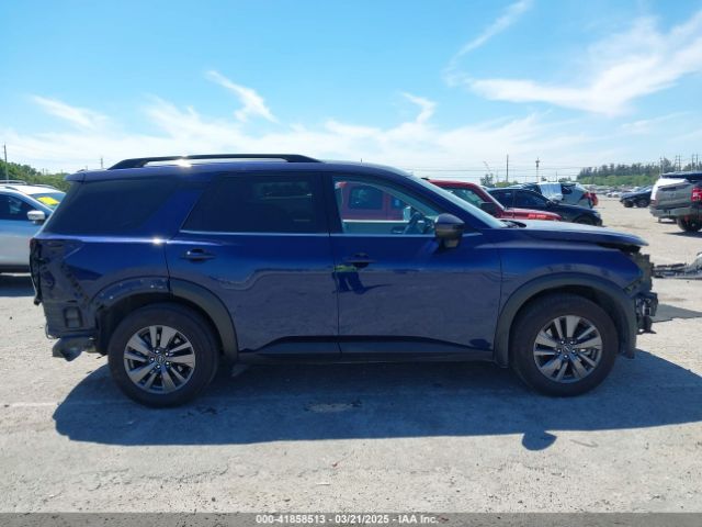 5N1DR3BAXNC239233 Nissan Pathfinder Sv 2wd