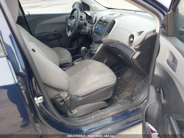 1G1JA5SH8F4125906 Chevrolet luw