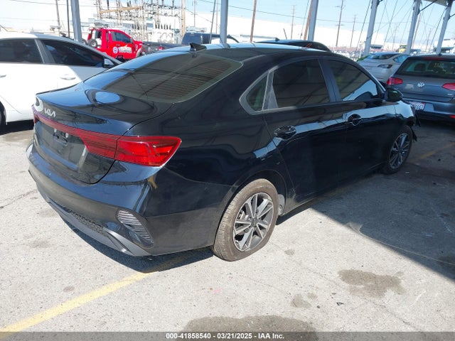 3KPF24AD3RE840663 KIA Forte Lxs