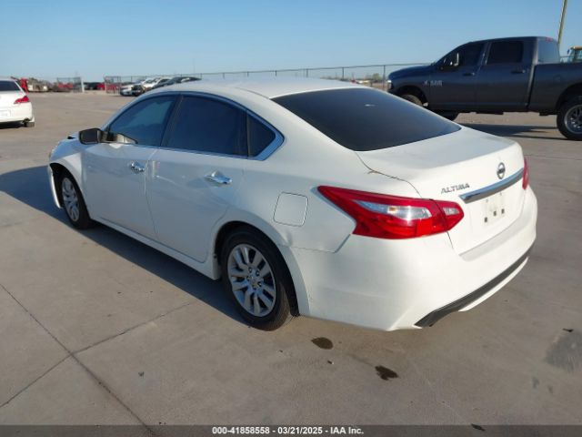 1N4AL3AP0HN330699 Nissan Altima