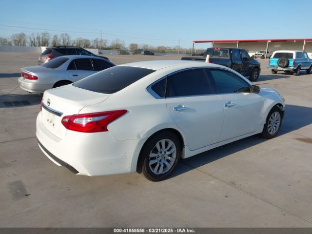 1N4AL3AP0HN330699 Nissan Altima