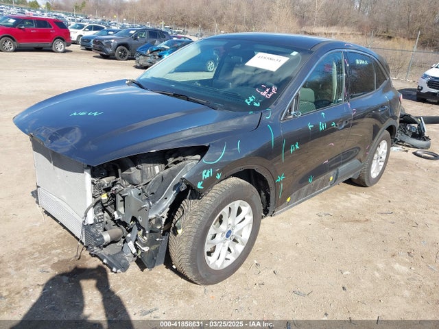 1FMCU0G6XLUC23957 Ford ESCAPE SE