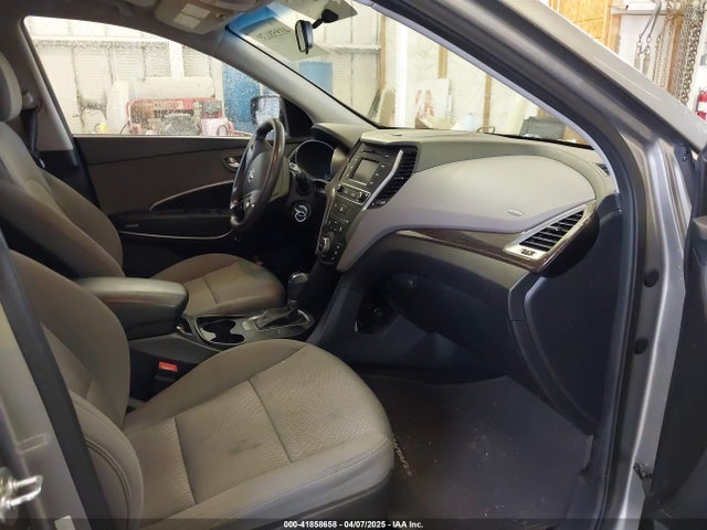 5XYZTDLB6HG405627 Hyundai Santa Fe Sport 2.4l