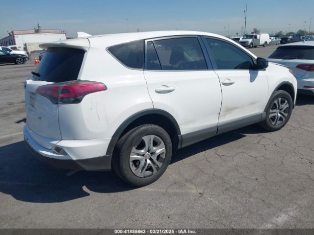 JTMZFREV0JJ161653 Toyota RAV4 LE