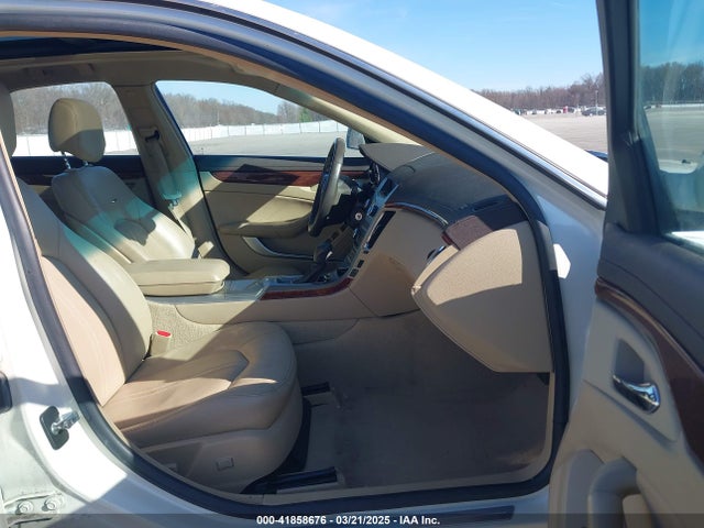 2008 CADILLAC CTS 1G6DM577180120944 Photo 4