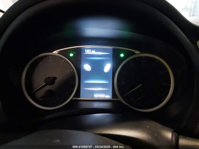 3N1AB7AP8HY327186 Nissan SENTRA SV