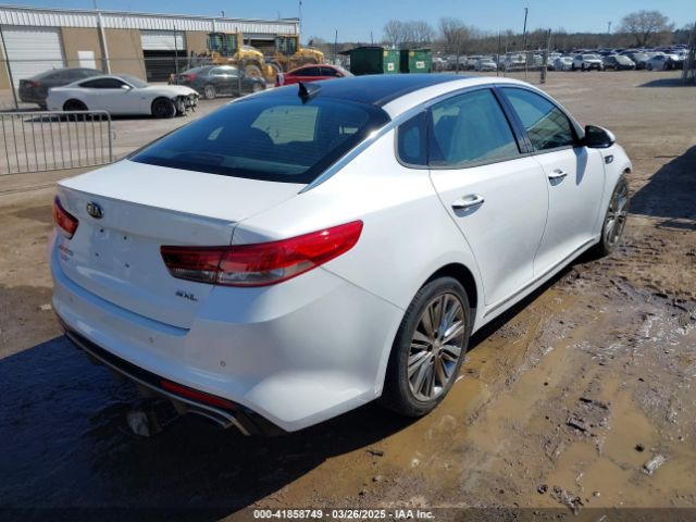 5XXGV4L21JG215617 KIA Optima Sx Turbo